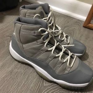 Cool Grey 11